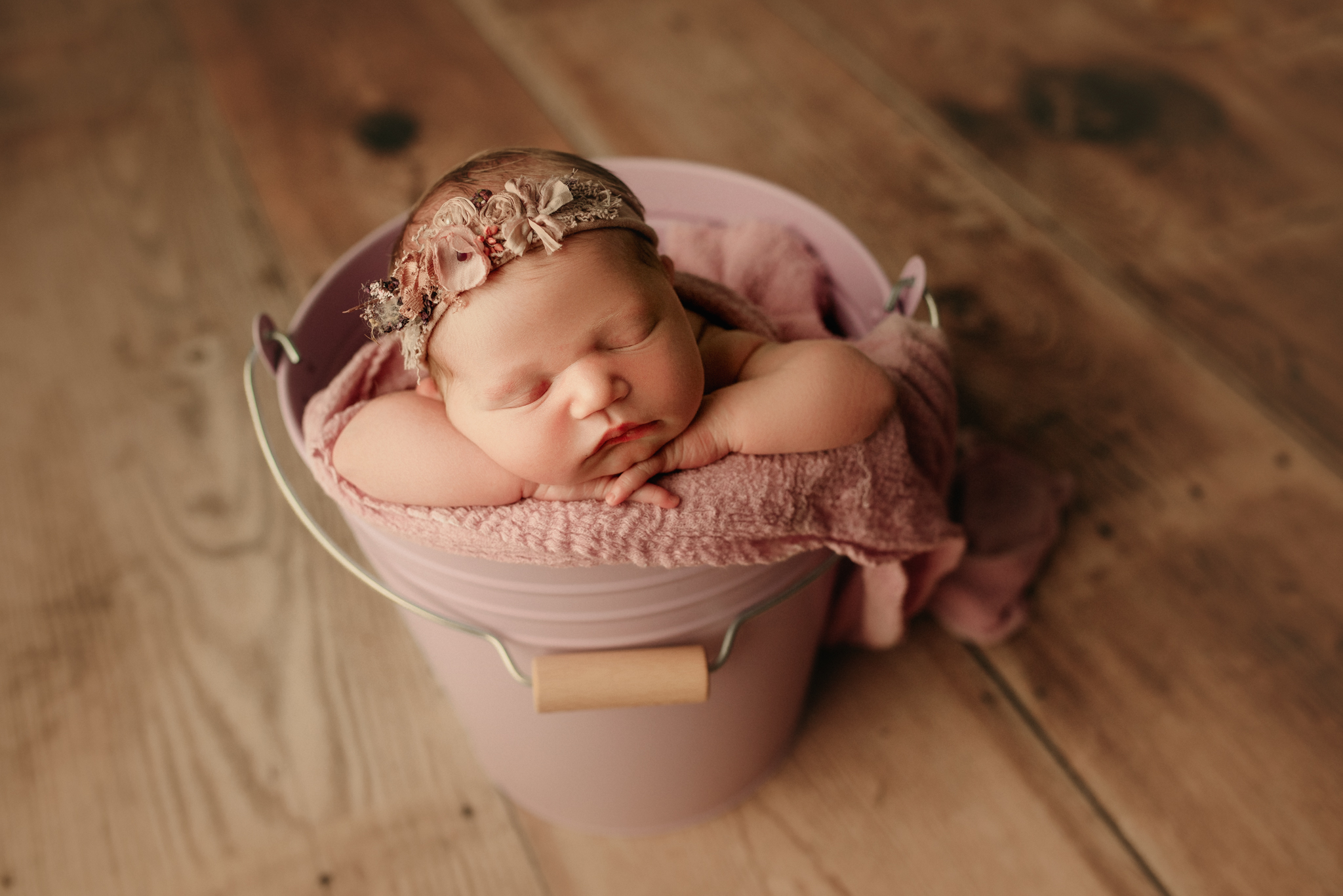 newborn photographer portland oregon